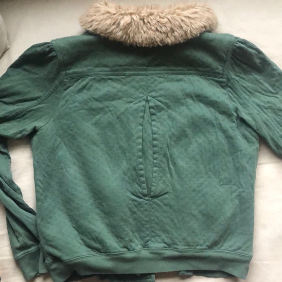 Jacket - Picture 4 of 4